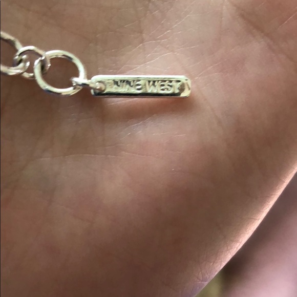 Nine West silver necklace - Picture 5 of 5
